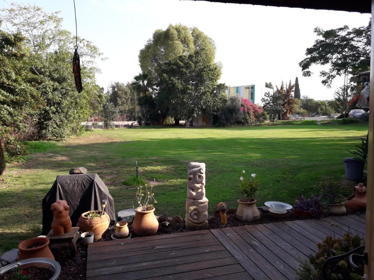 Kibbutz Hatzor A Room Close To Ashdod Hatzor Ashdod Esterno foto