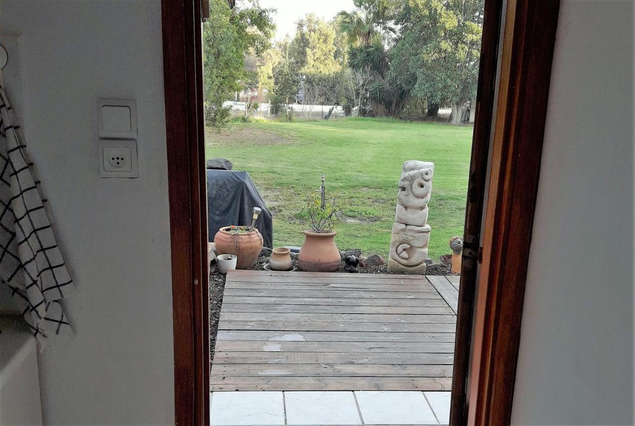 Kibbutz Hatzor A Room Close To Ashdod Hatzor Ashdod Esterno foto